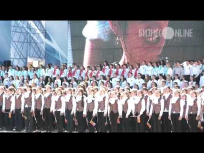 Флэшмоб. Флешмоб поют песни. Флешмоб поют песни. Танец в торговом центре. Танцевальный флешмоб для детей.