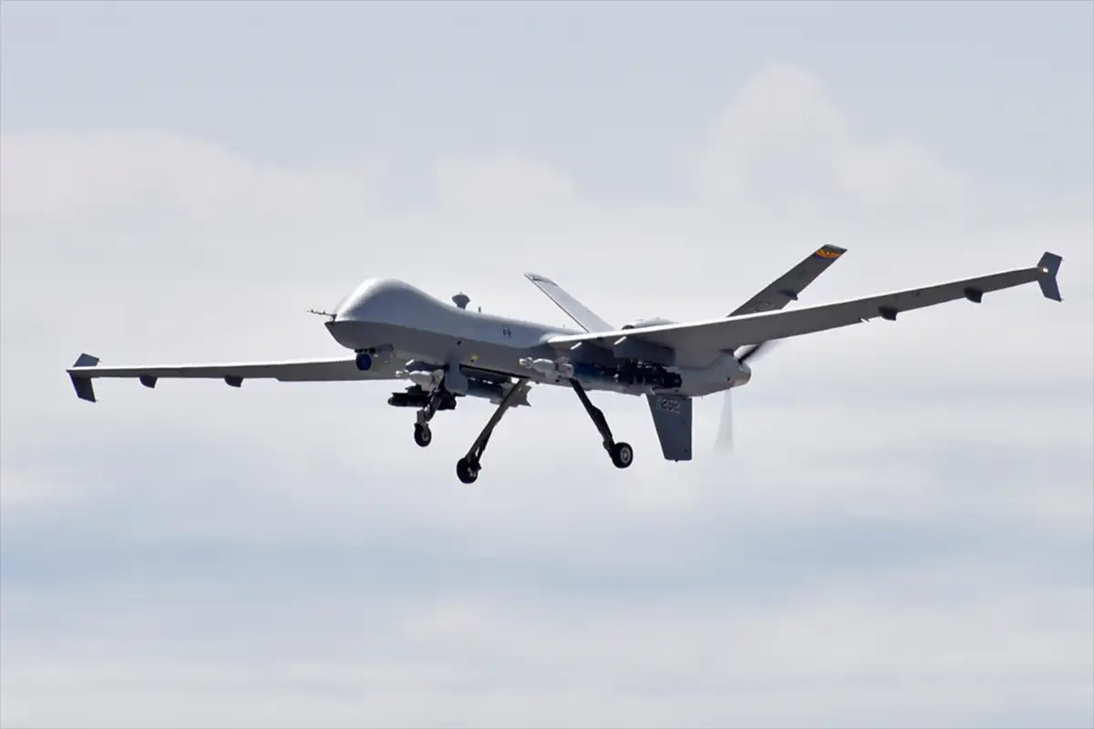MQ-9. MQ-9.