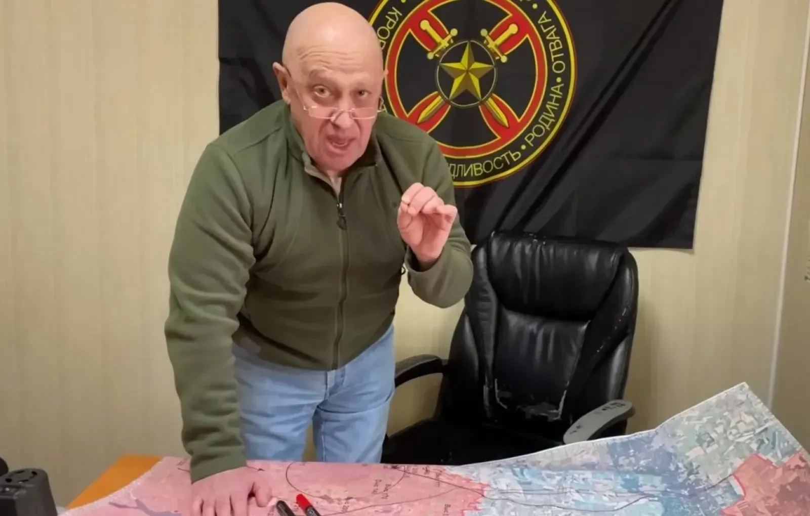 Кто такой Евгений Пригожин? Чем знаменит? Возраст, семейное положение?
