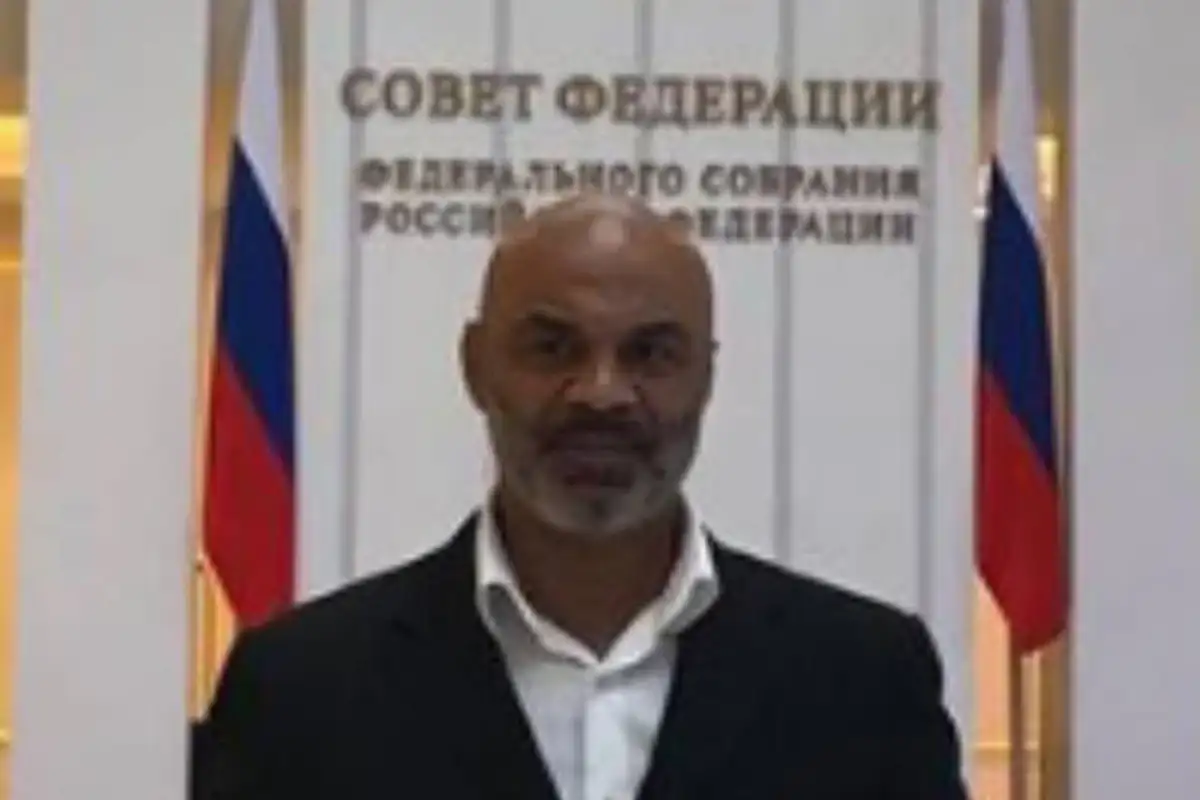 Ноэль Андерсон. 