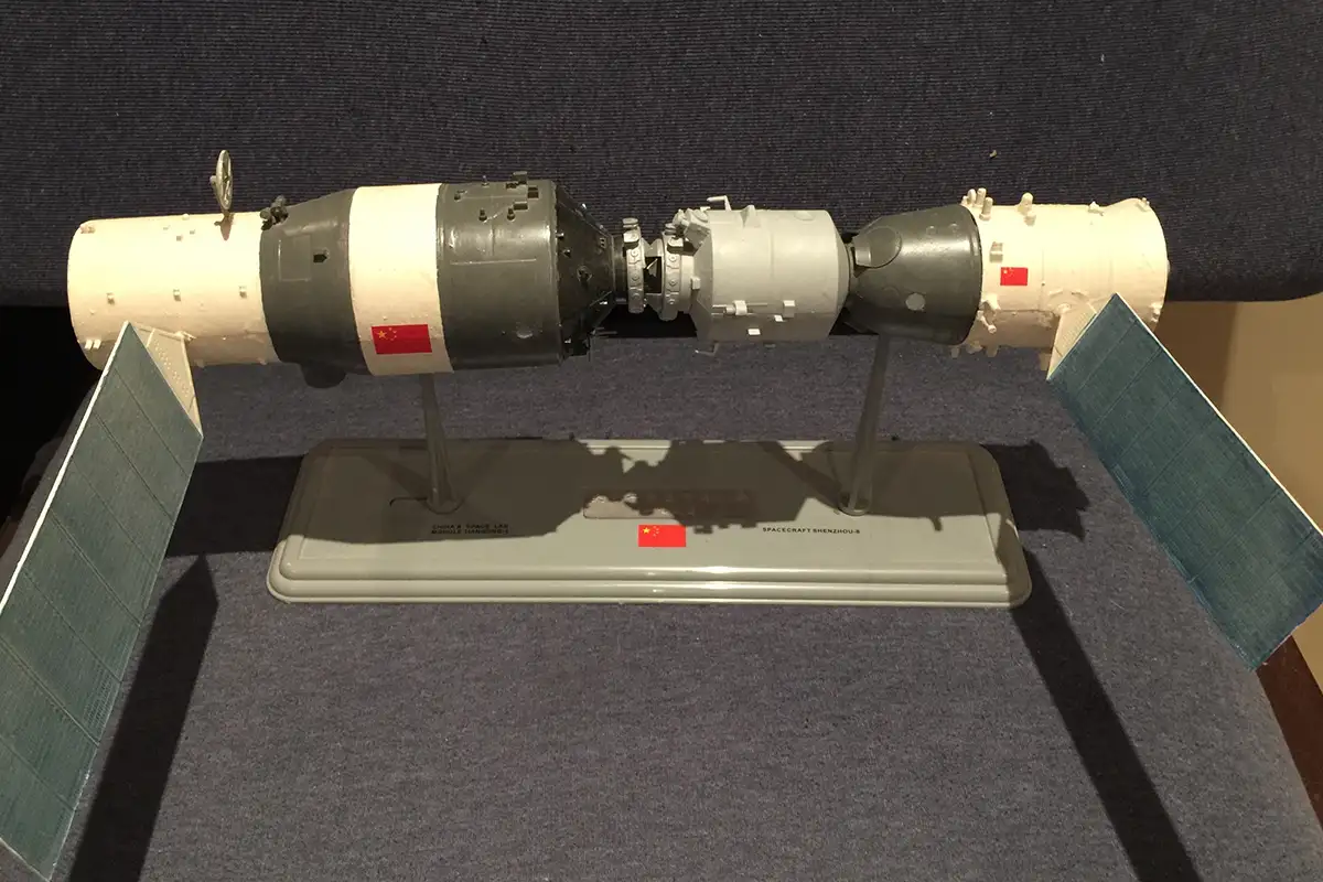Модель китайской космической станции «Тяньгун-Шэньчжоу». 