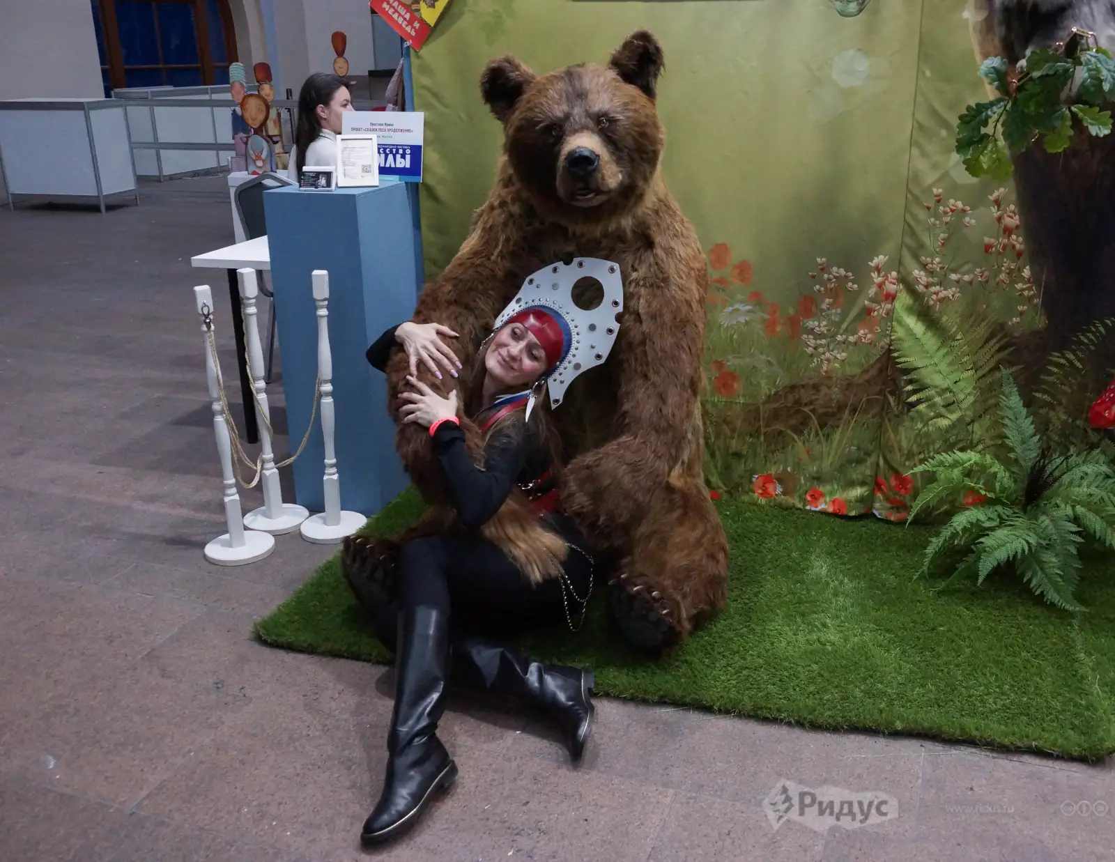 «Искусство куклы» 2025, настоящие Маша и Медведь.  