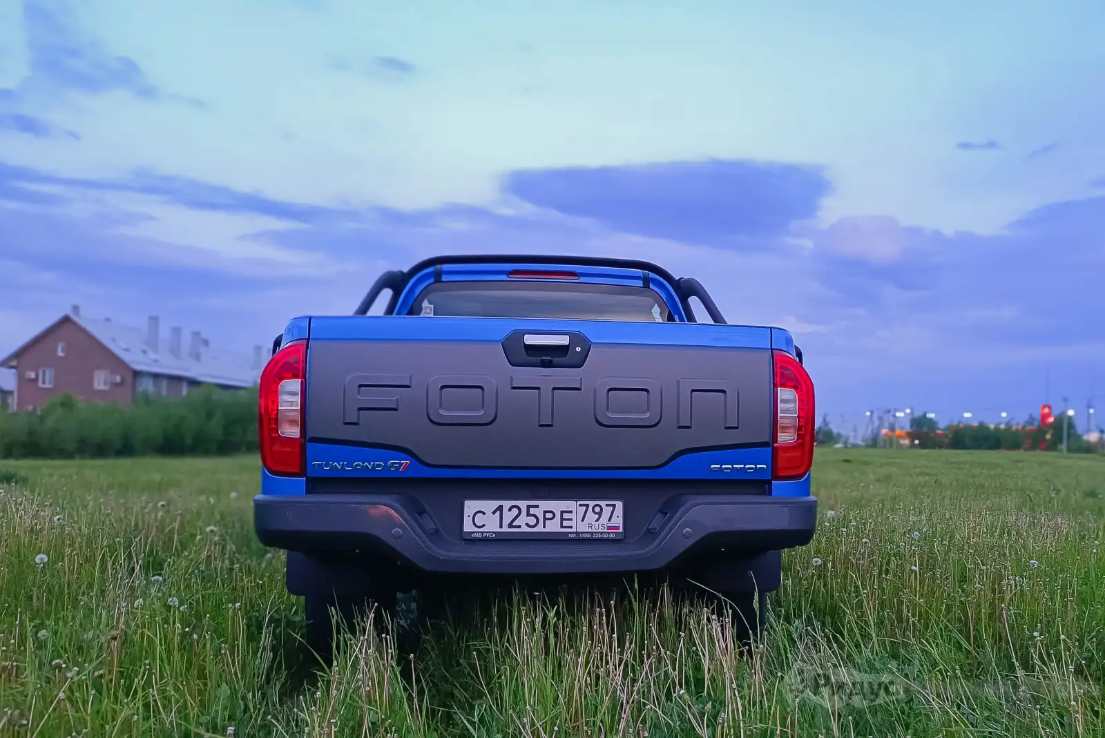 Foton Tunland G7, вид сзади. Foton Tunland G7, вид сзади.