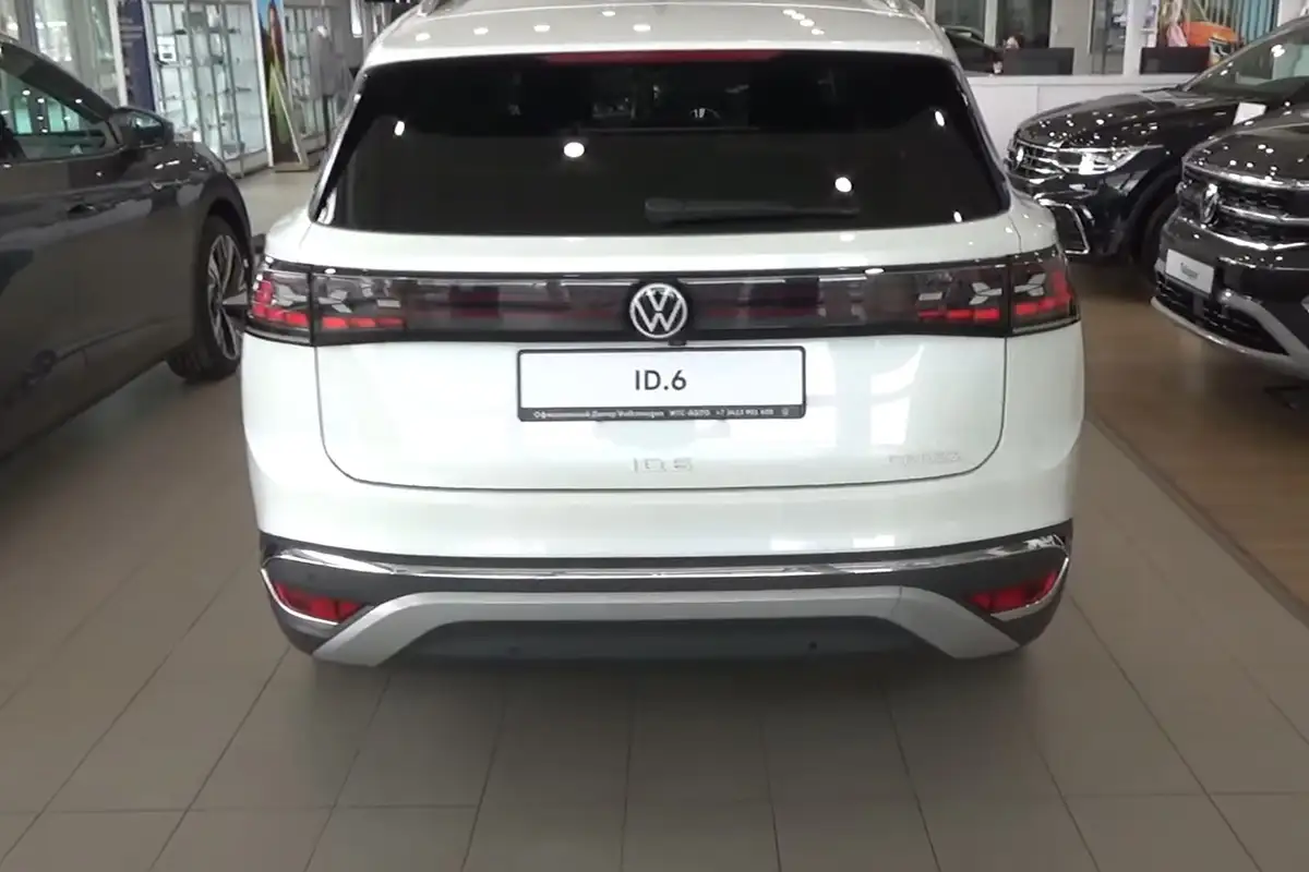 Автосалон Volkswagen.