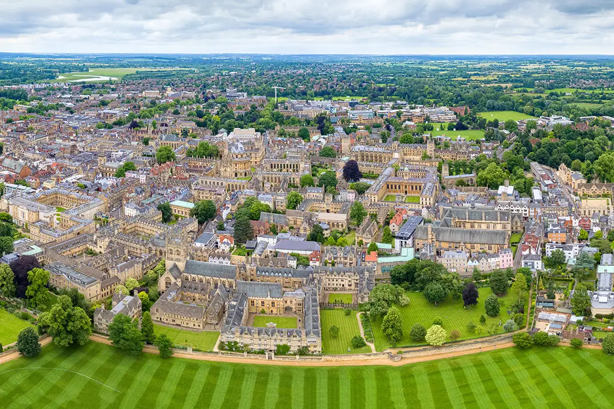 Оксфордский университет. 