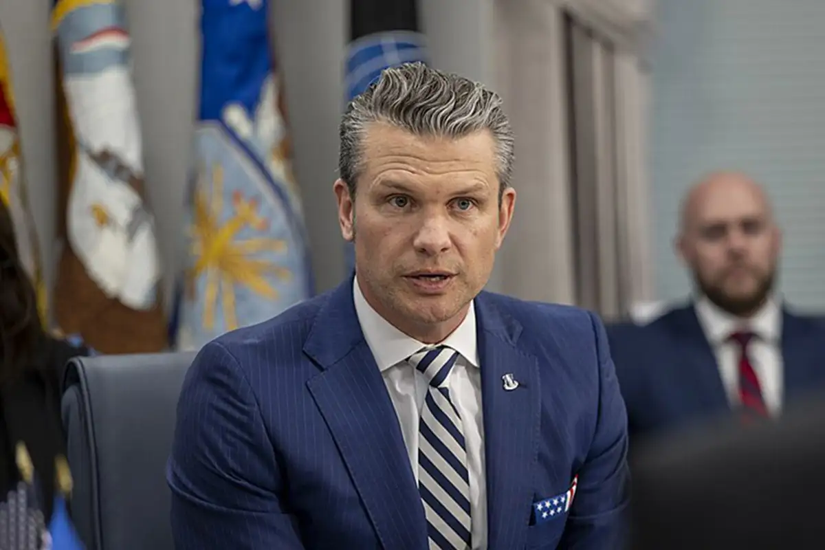 Пит Хегсет. 