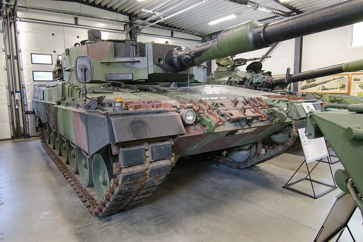 Танк Leopard 2
