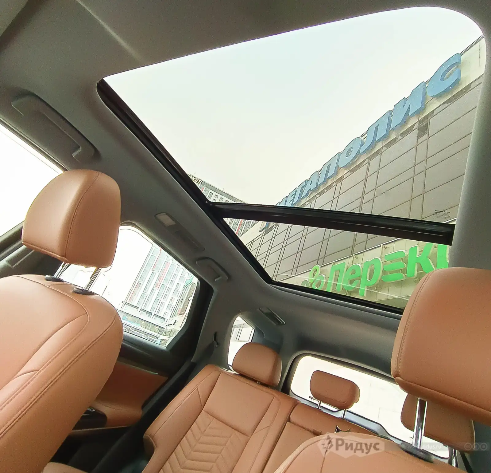 Changan CS95 NEW, панорамная крыша.  