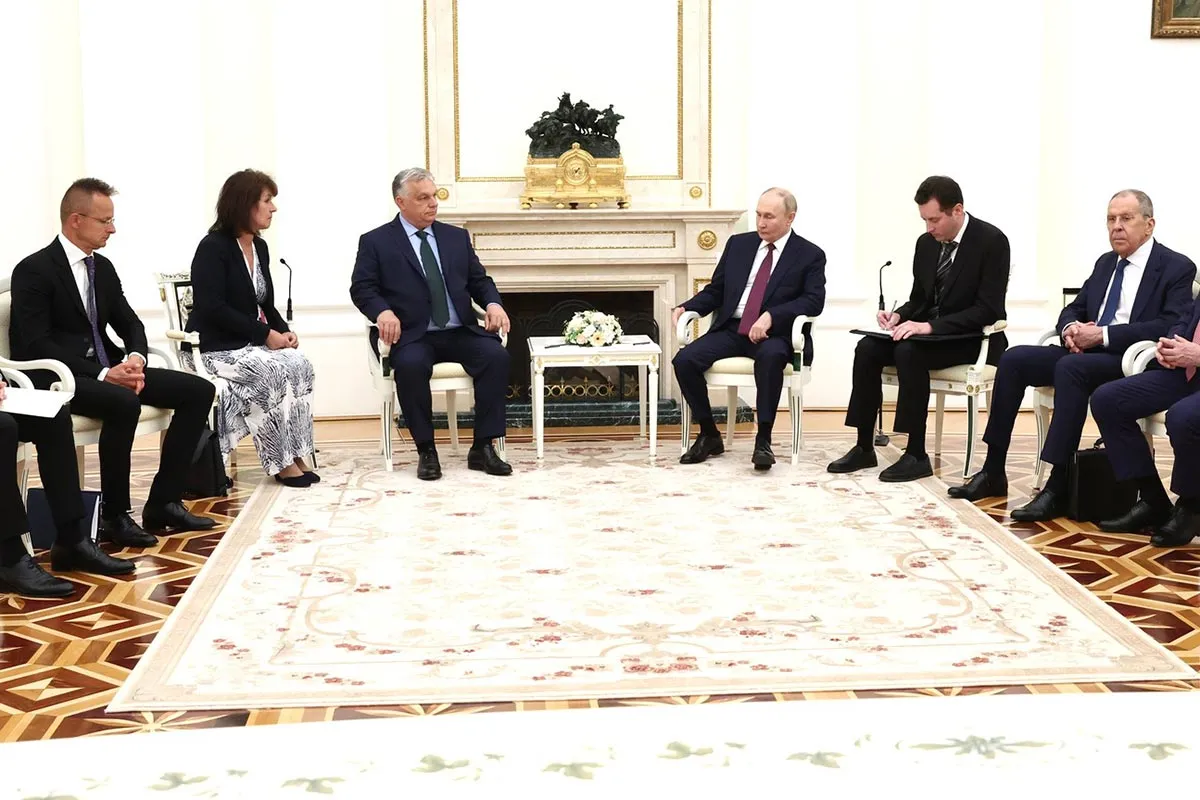 Премьер-министр Венгрии Виктор Орбан и президент России Владимир Путин. Премьер-министр Венгрии Виктор Орбан и президент России Владимир Путин.