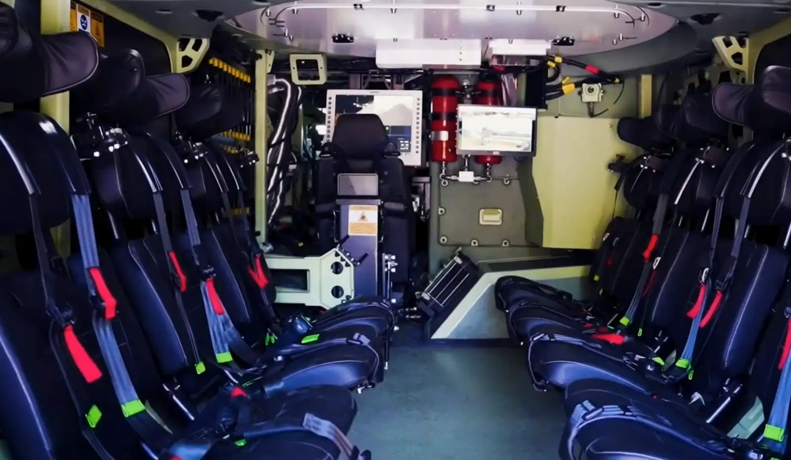 Altuğ, боевое отделение. 