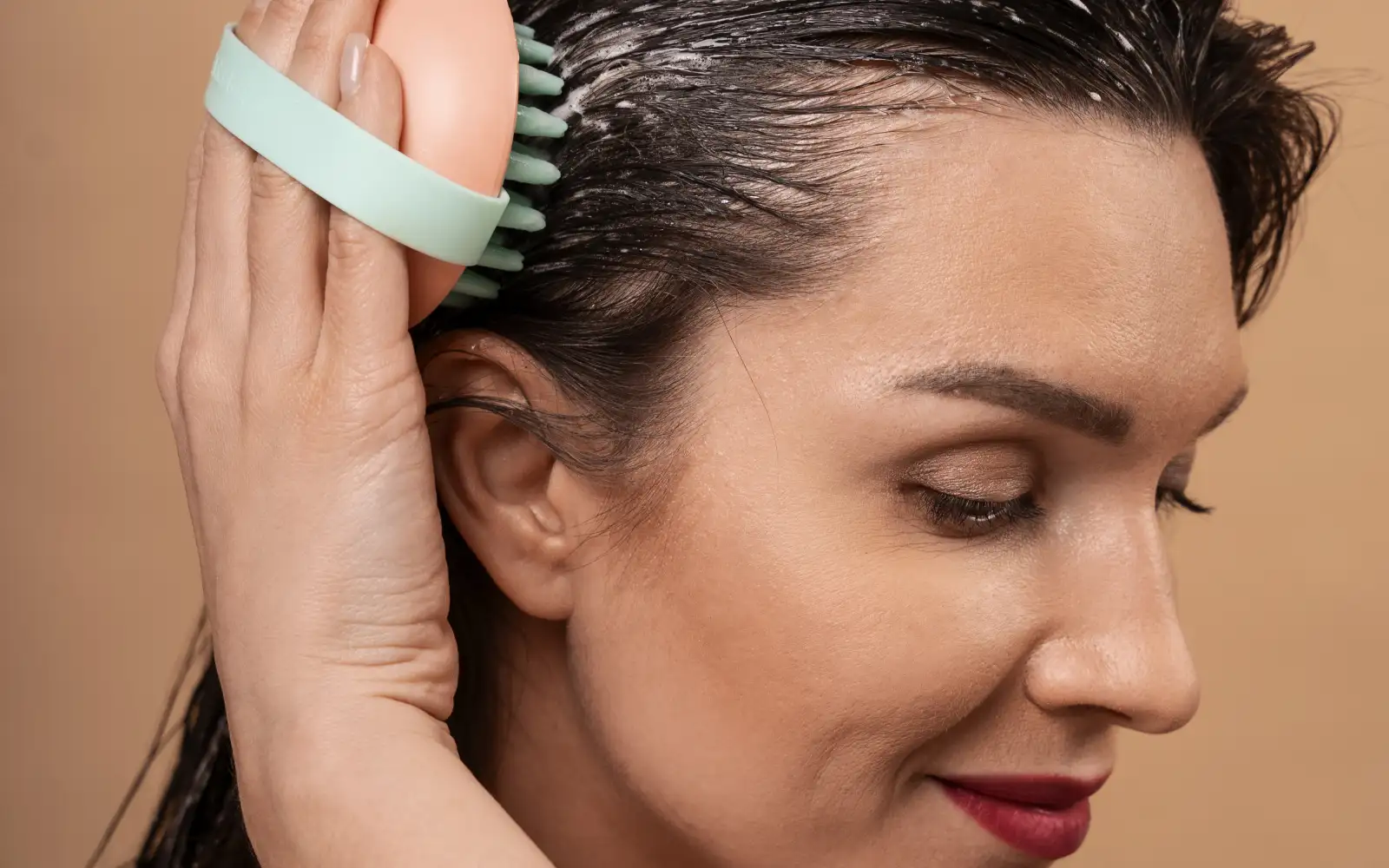 Нанесение маски.