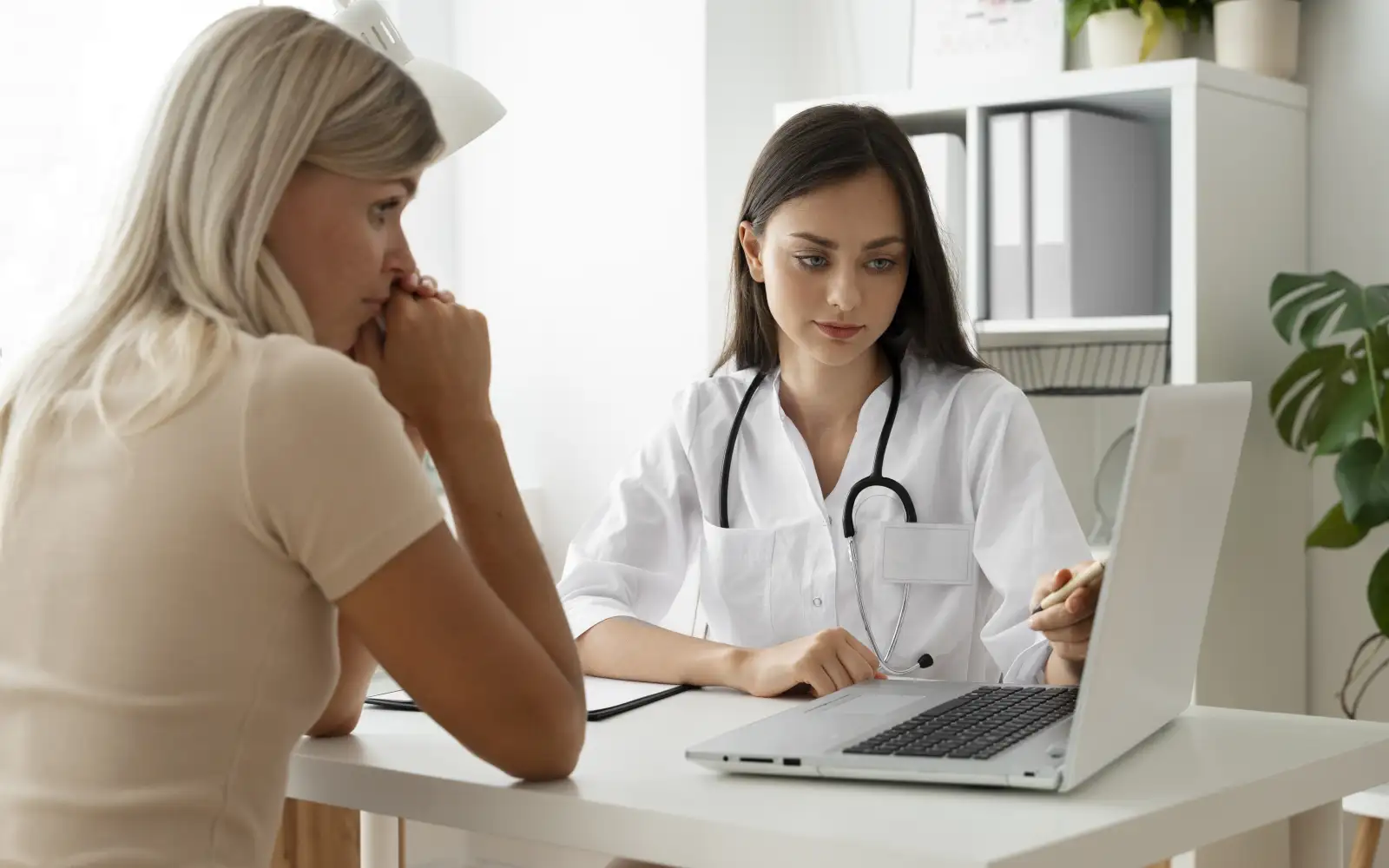 Прием у врача.