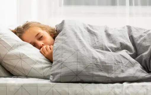 Ребенок спит.