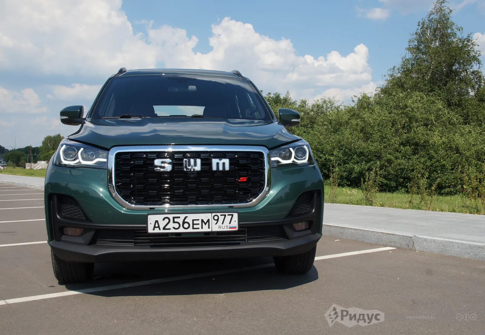 SWM, вид спереди. SWM, вид спереди.