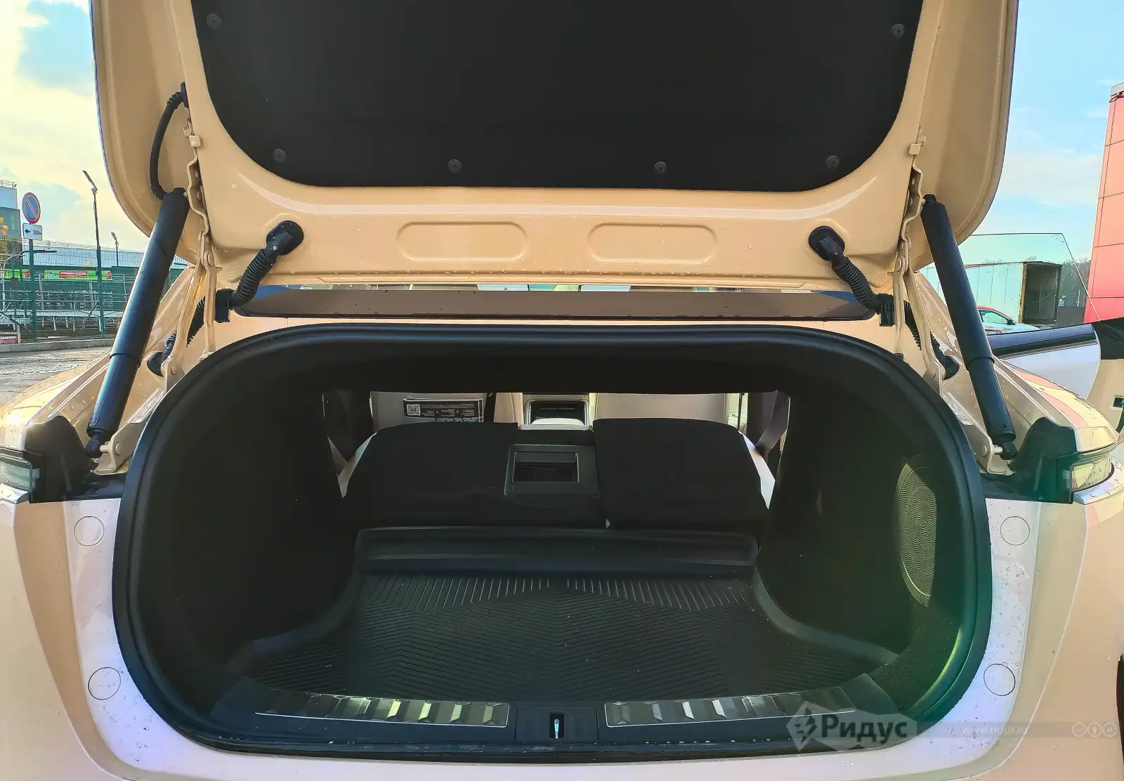 AVATR 11, расширение пространства багажника.  