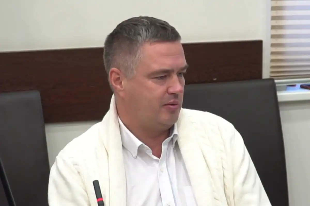 Заместитель председателя комиссии по безопасности и взаимодействию с ОНК Общественной палаты РФ Александр Холодов. 