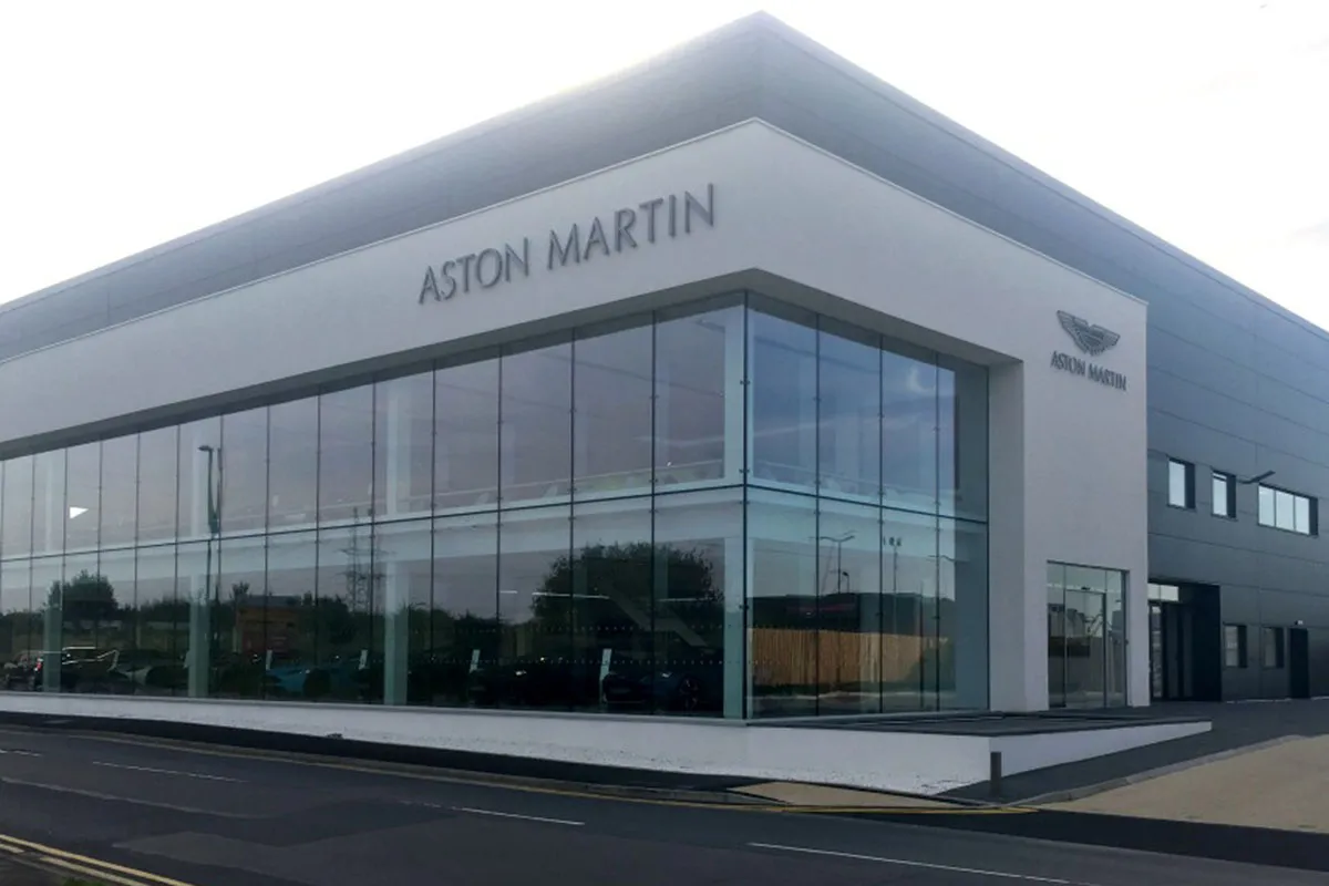 Дилерский центр Aston Martin