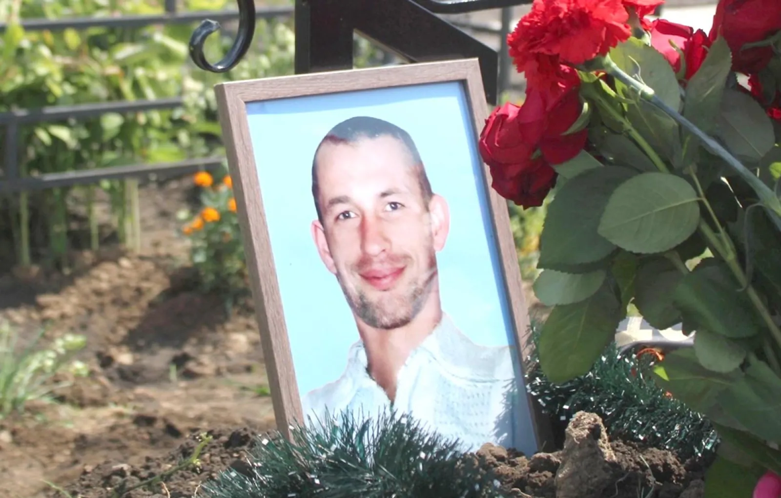 В Краснодаре тело бойца СВО достали из могилы через год после похорон