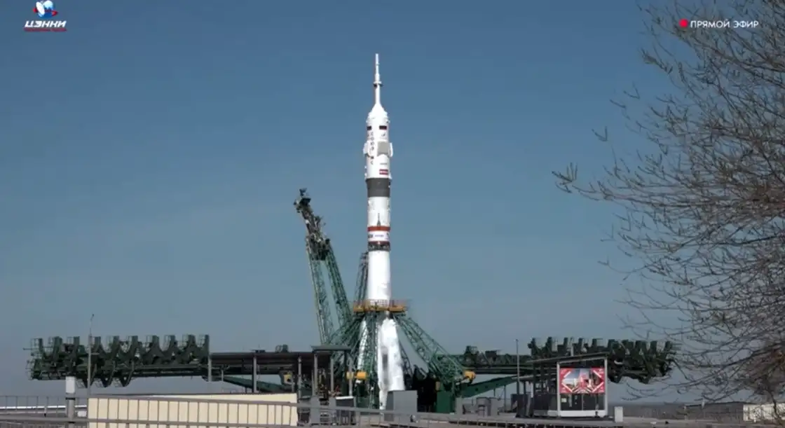 Старт ракеты-носителя «Союз-2.1а» с космическим кораблём «Союз МС-27». 