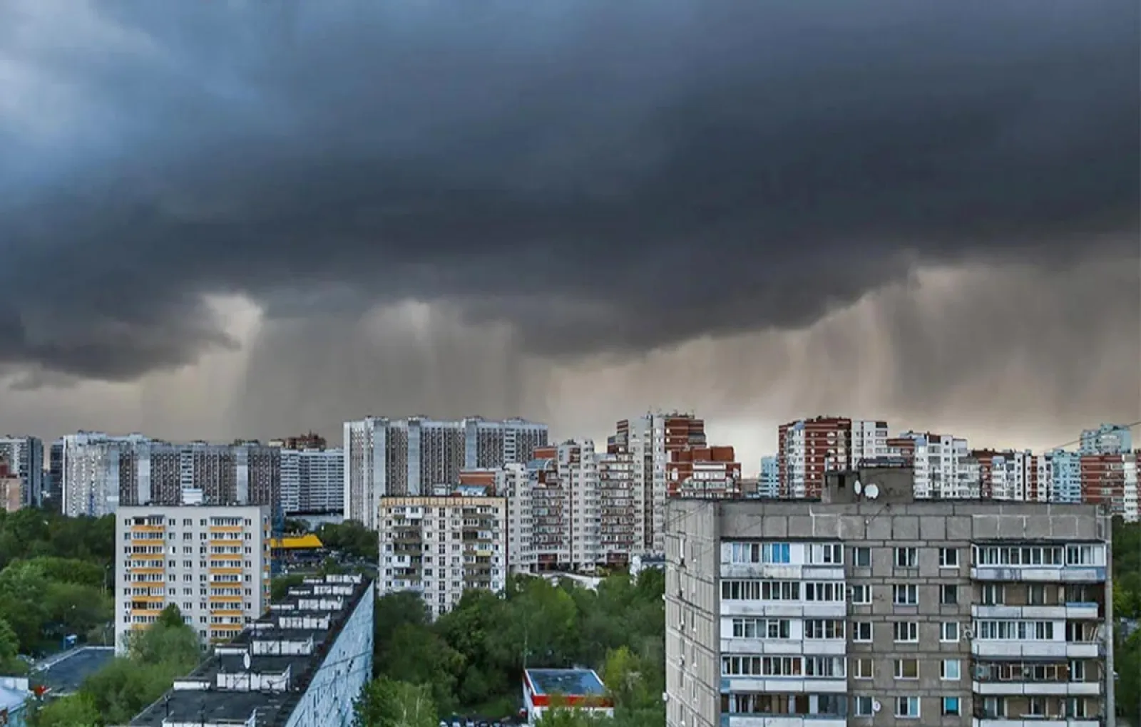 Дептранс: сильный дождь ожидается в Москве