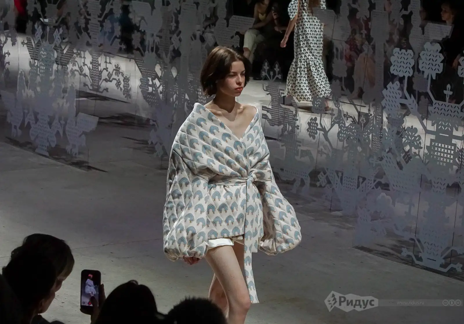 Московская неделя моды 2026, показ Алены Ахмадулиной.  