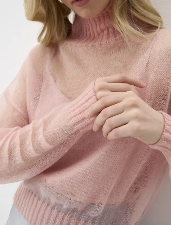 Изделие из мохера.