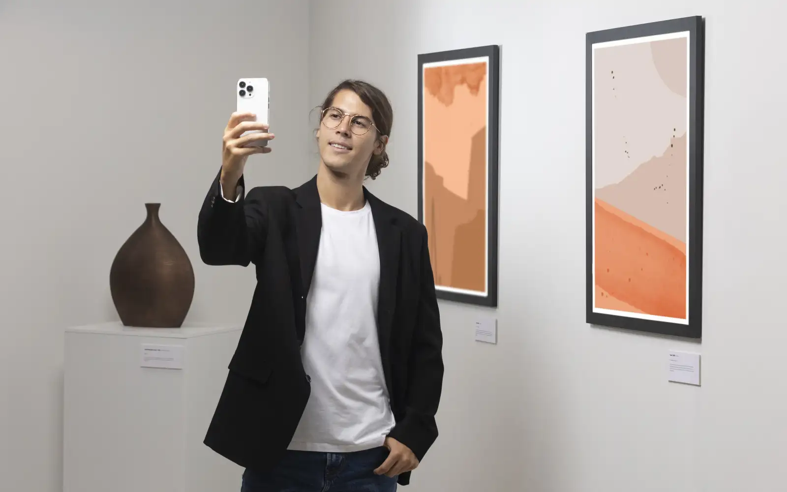 Селфи в музее.