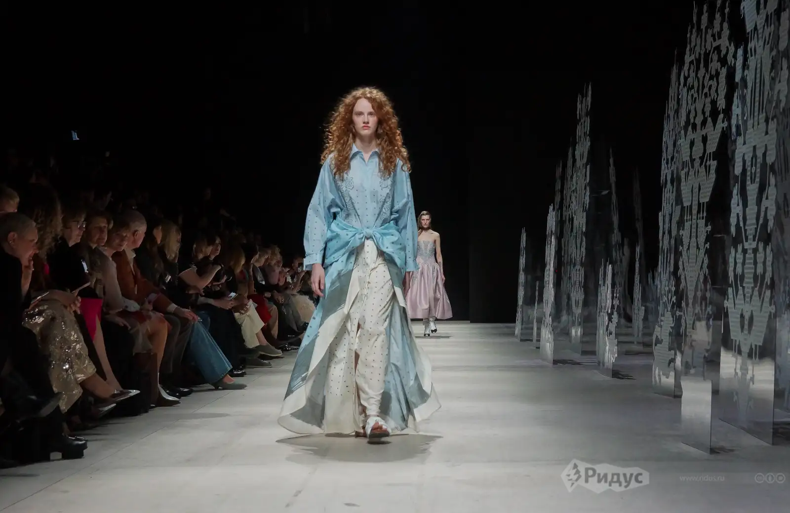 Московская неделя моды 2026, показ Алены Ахмадулиной.  