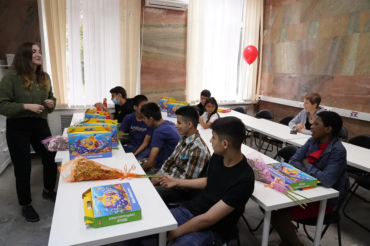 Школа для детей мигрантов в Москве