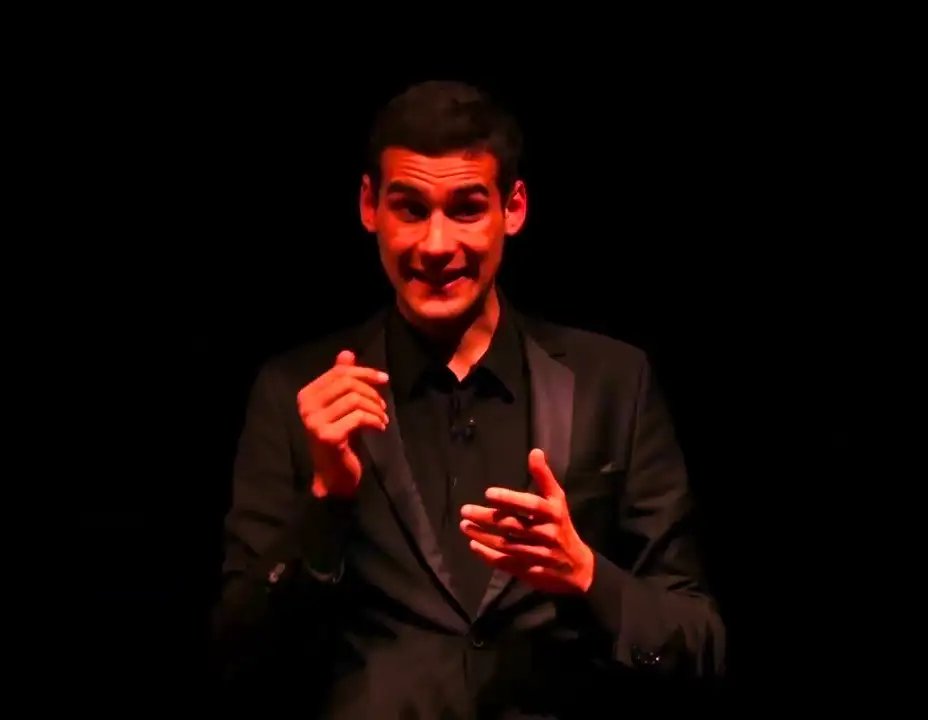 Марио Науфал