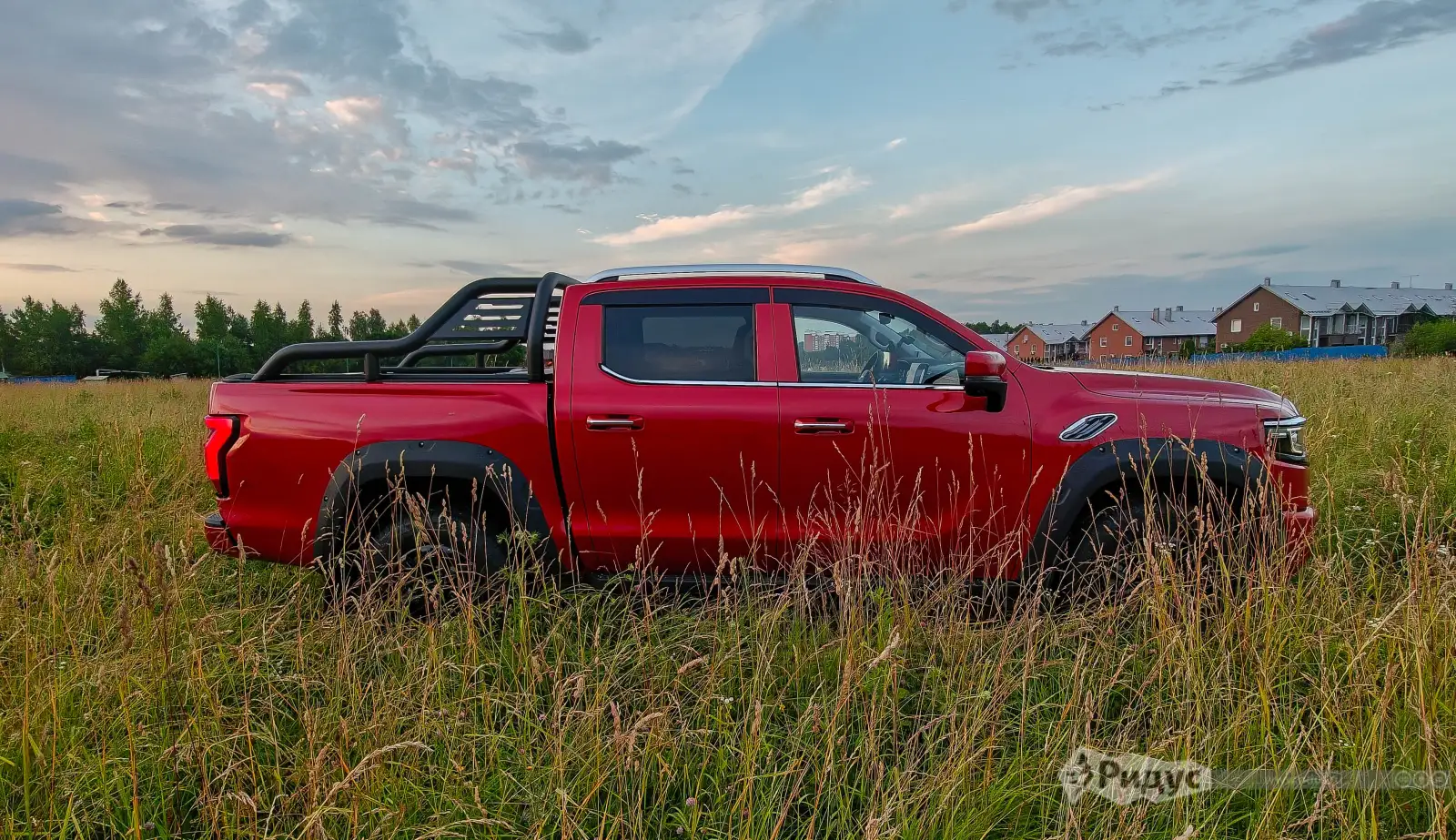 Foton Tunland V9 с бензиновым двигателем. 