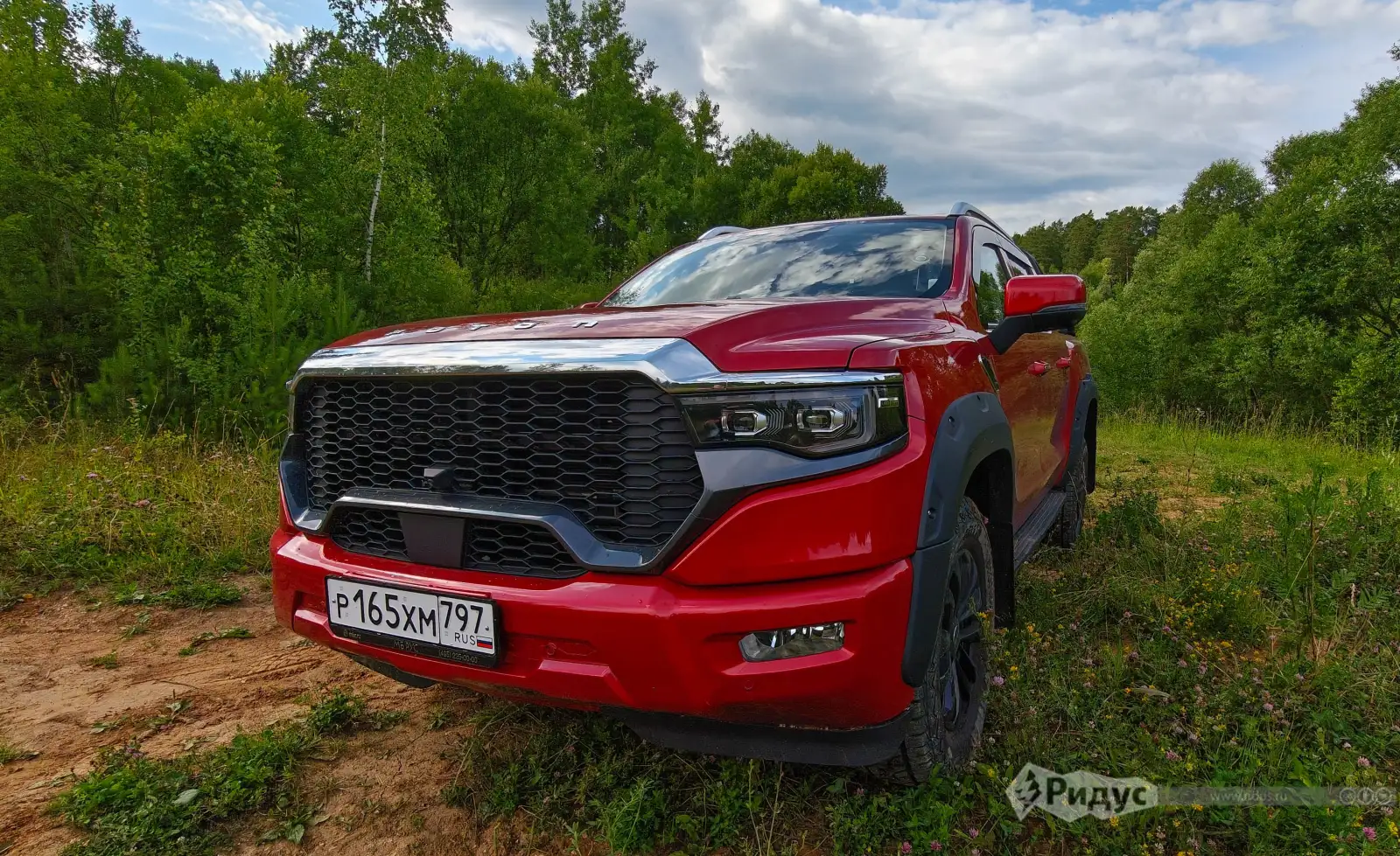 Foton Tunland V9 с бензиновым двигателем. 
