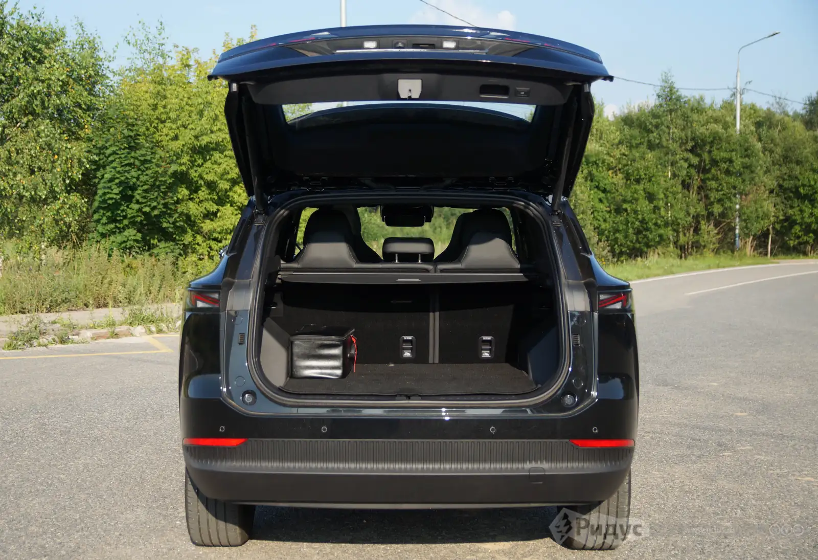 OMODA C7, багажник.  