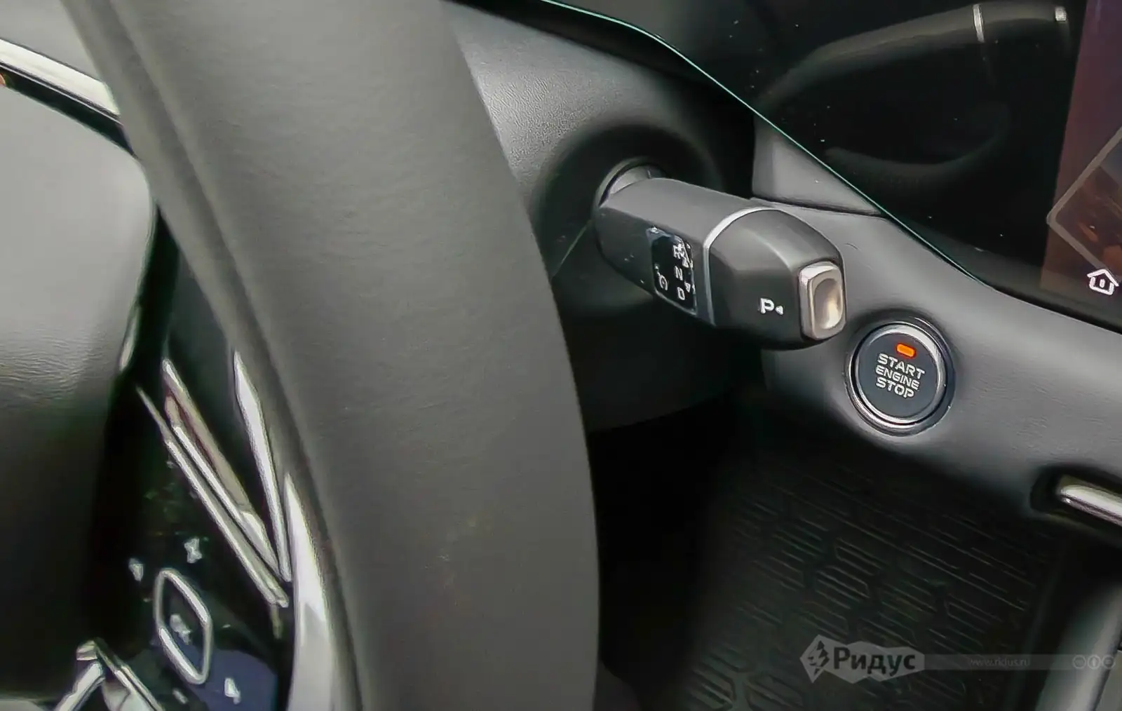 Changan UNI S 4x4, подрулевой переключатель управления АКПП.  