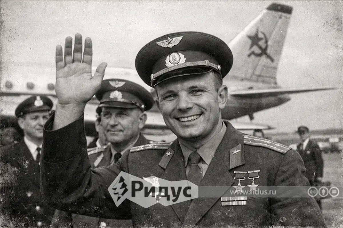 Сгенерировано при помощи ИИ. 