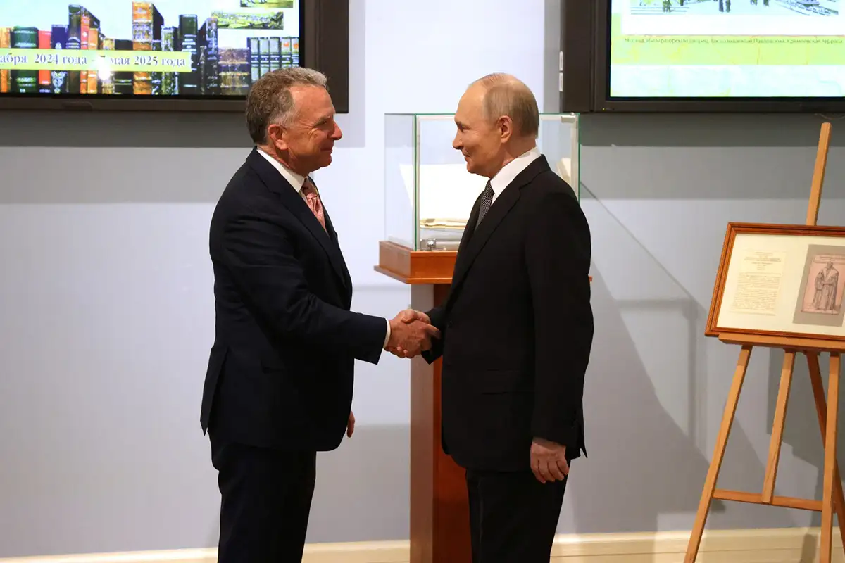 Спецпосланник президента США Стивен Уиткофф, президент РФ Владимир Путин.