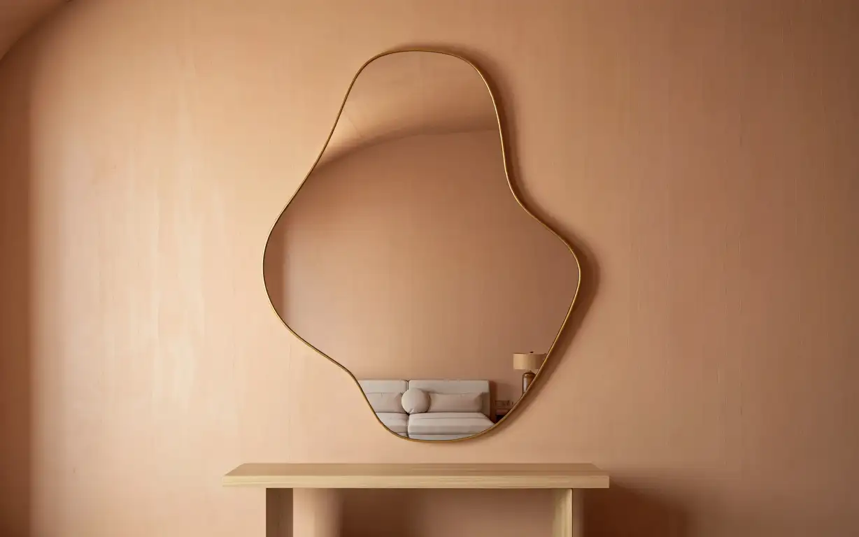 Легкий сюрреализм в деталях.