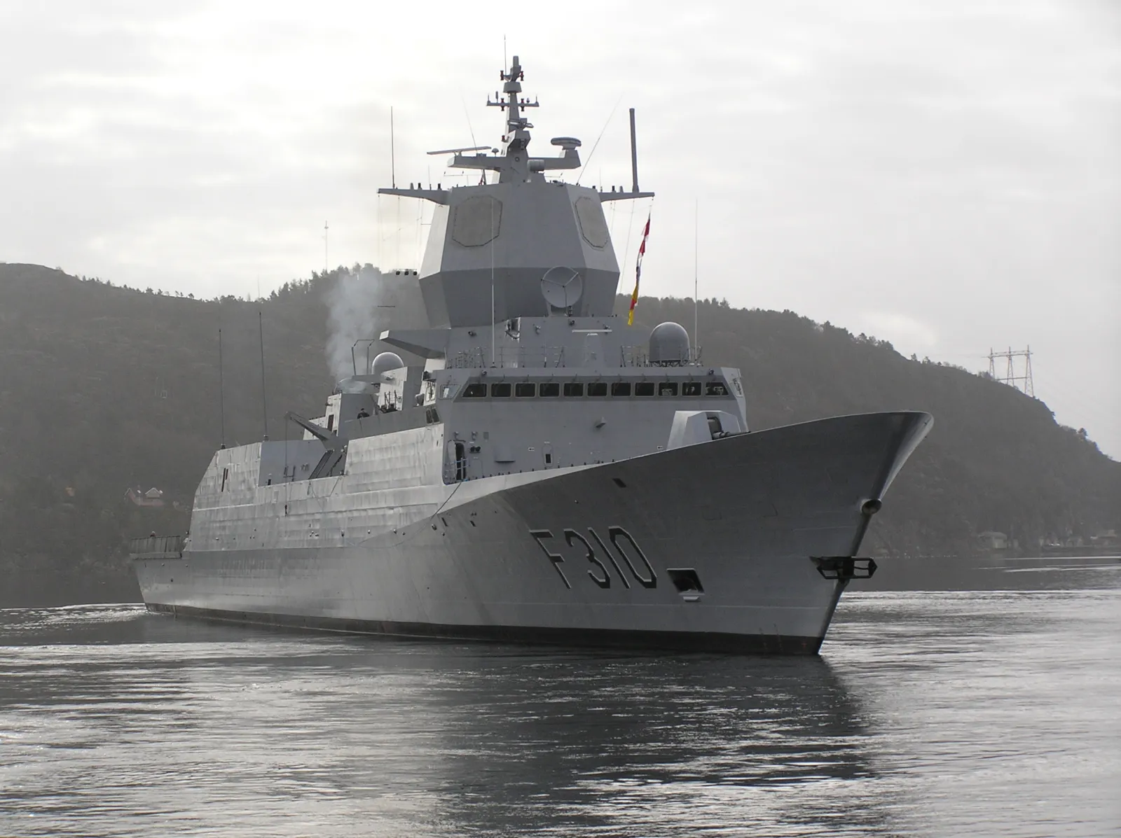 Норвежский фрегат Fridtjof Nansen. 