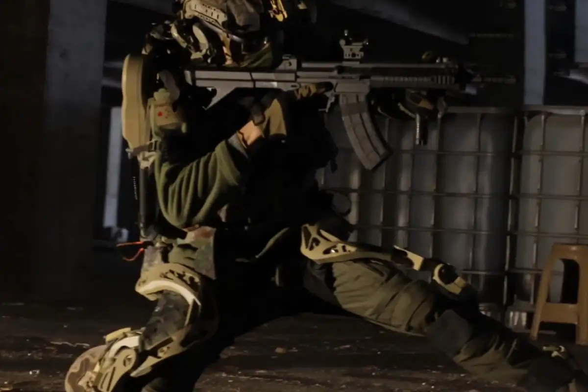 Экзоскелет Red Wing Forward. 