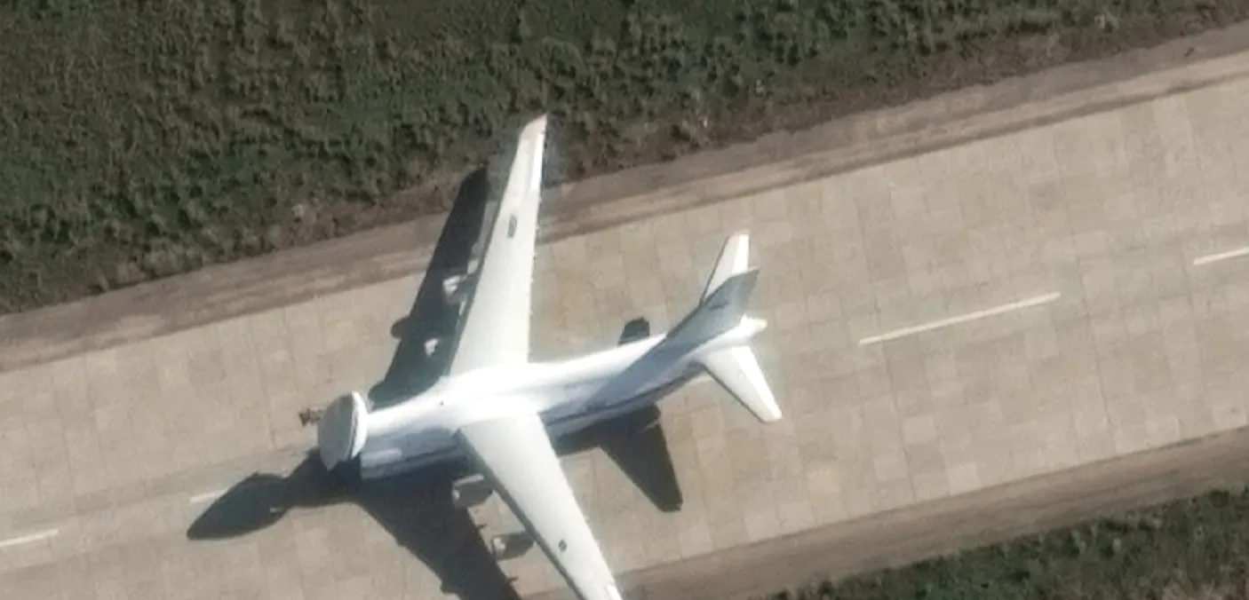 Российский Ан-124 ждет погрузки на авиабазе Хмеймим. 