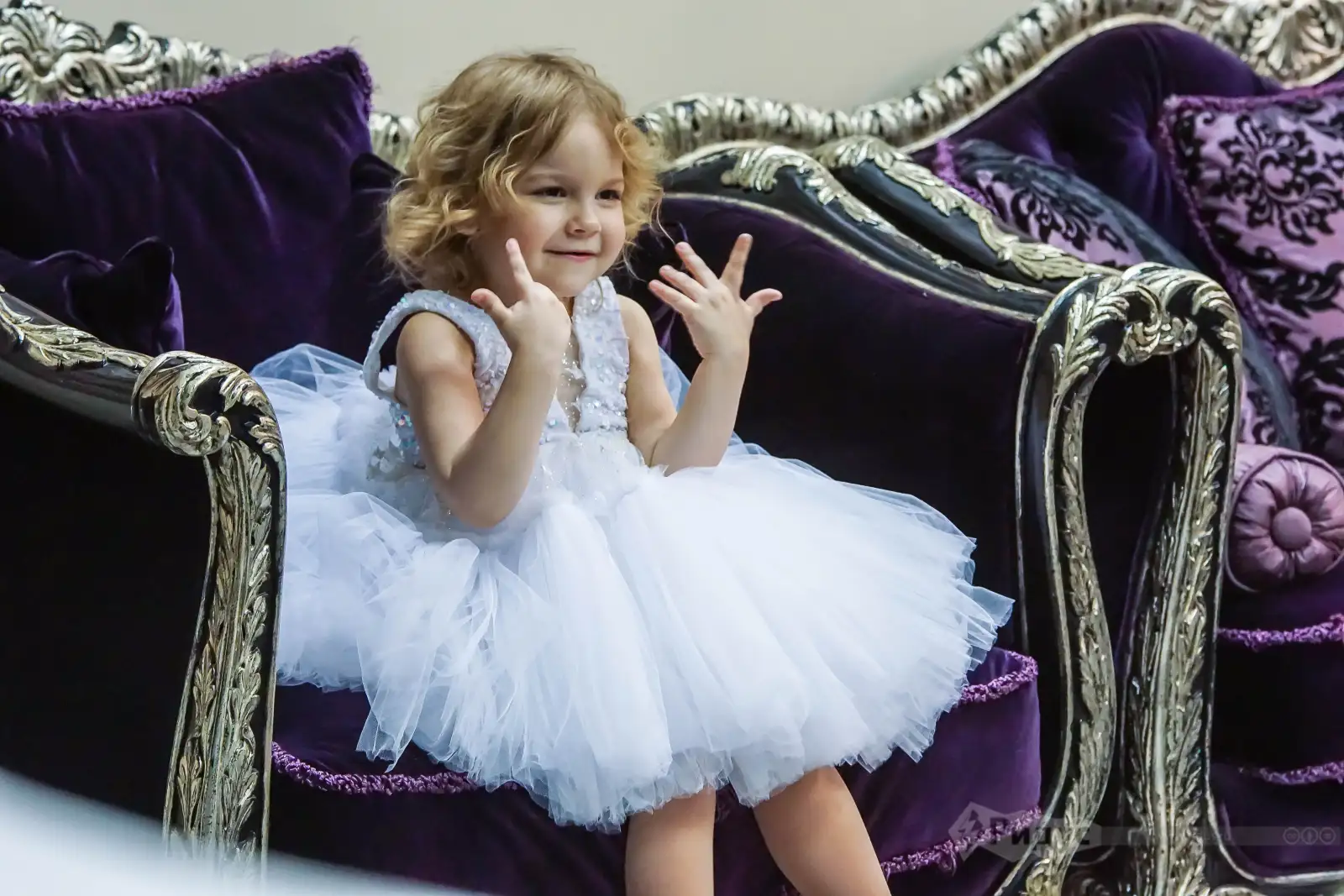 ESTET FASHION WEEK ВЕСНА - 2025. 