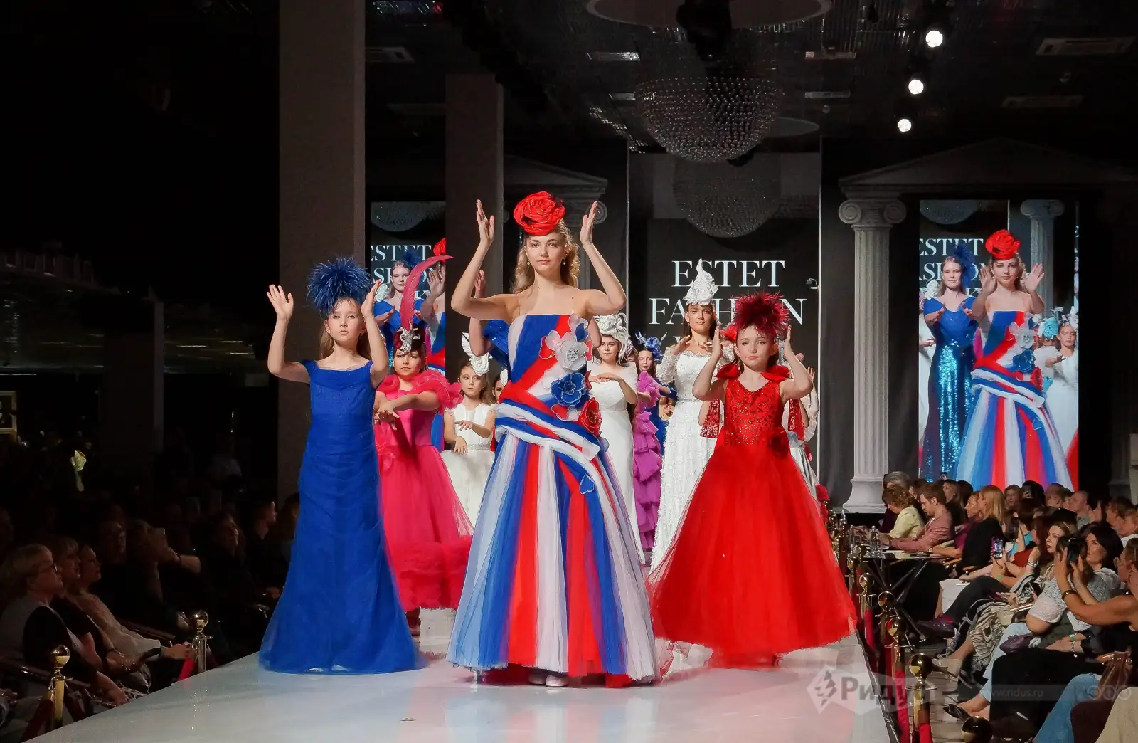 ESTET FASHION WEEK ВЕСНА - 2025. 