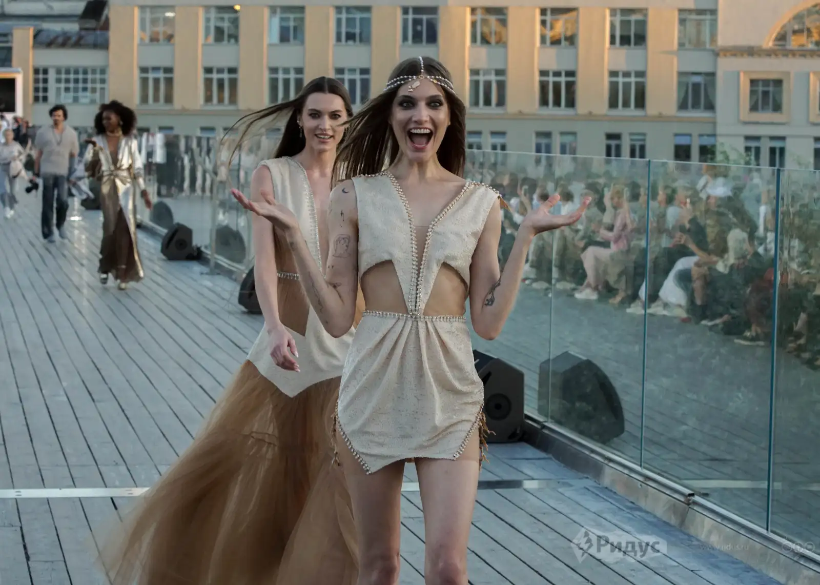 Московская неделя моды, коллекция «Анемоя» Юлии Далакян. 