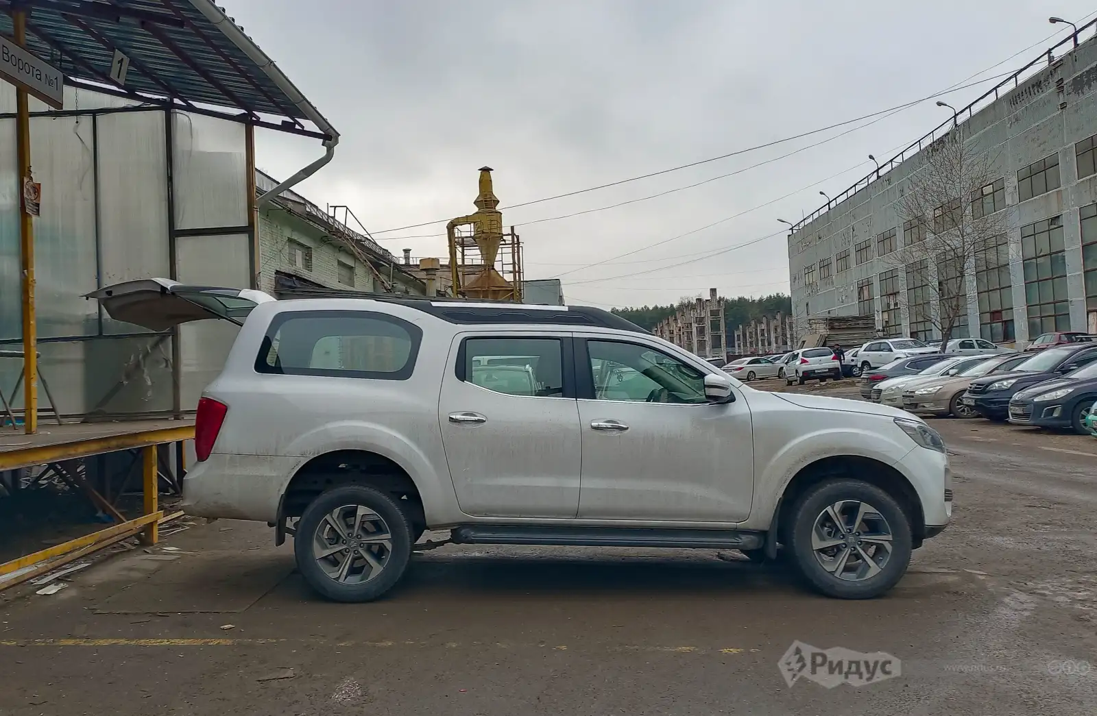 OTING Palasso, под погрузкой. OTING Palasso, под погрузкой.