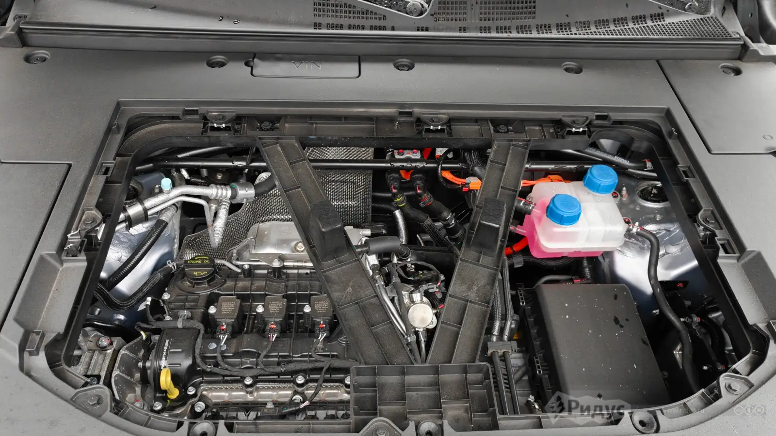 Deepal G318, ДВС там всё-таки есть! 