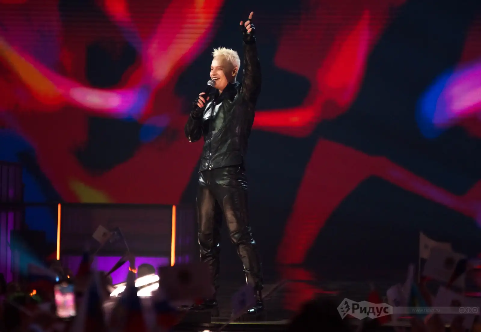 Интервидение-2025, выступление Ярослава дронова (SHAMAN). 