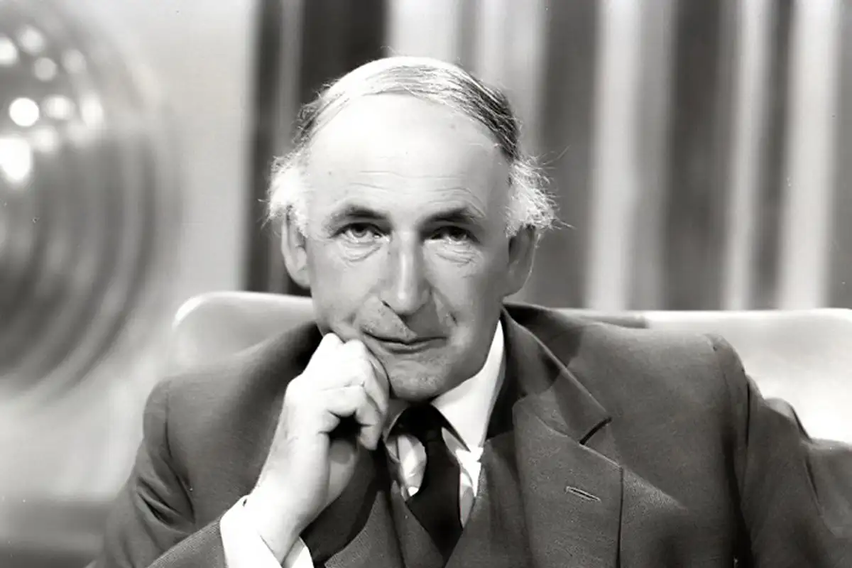 Бернард Ловелл. 