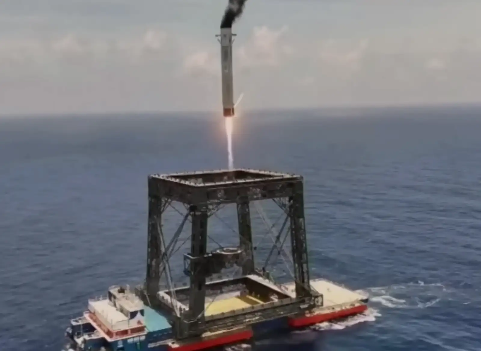 Верникальное приземление ZhuQue-3, художественное изображение, сгенерировано ИИ. 