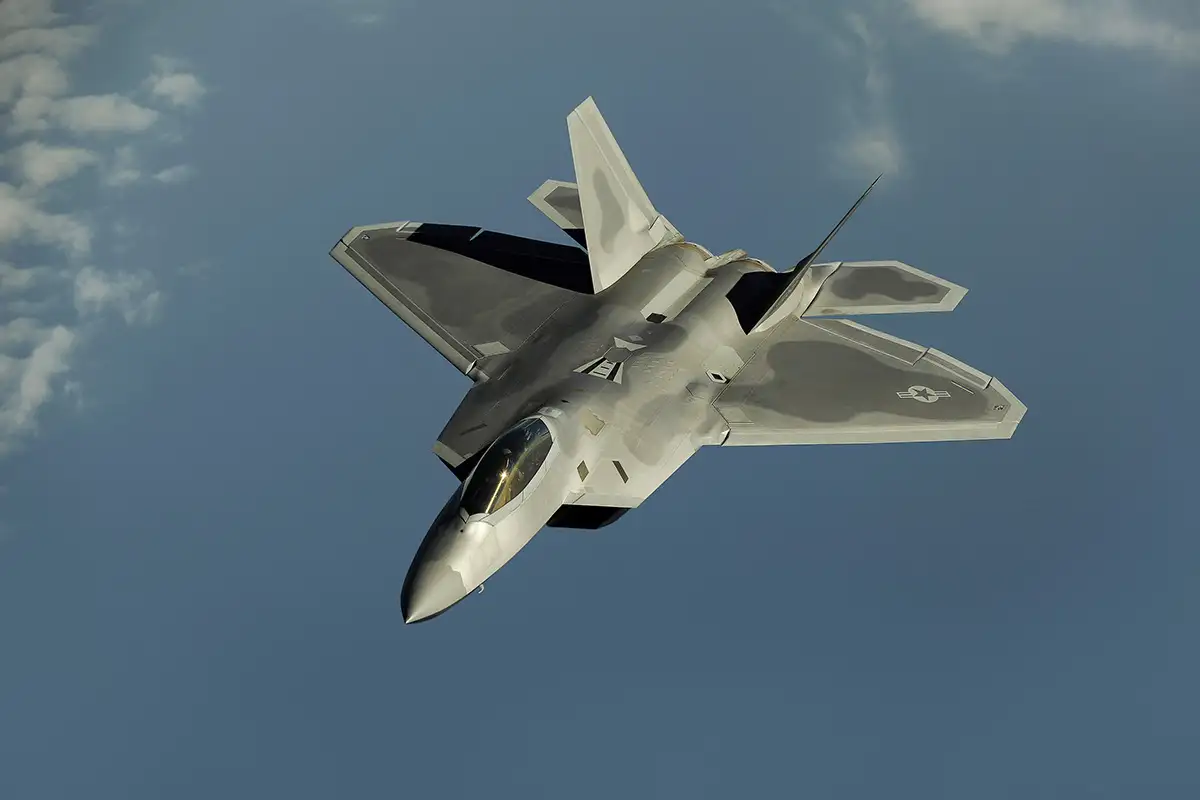 F-22 Raptor. 